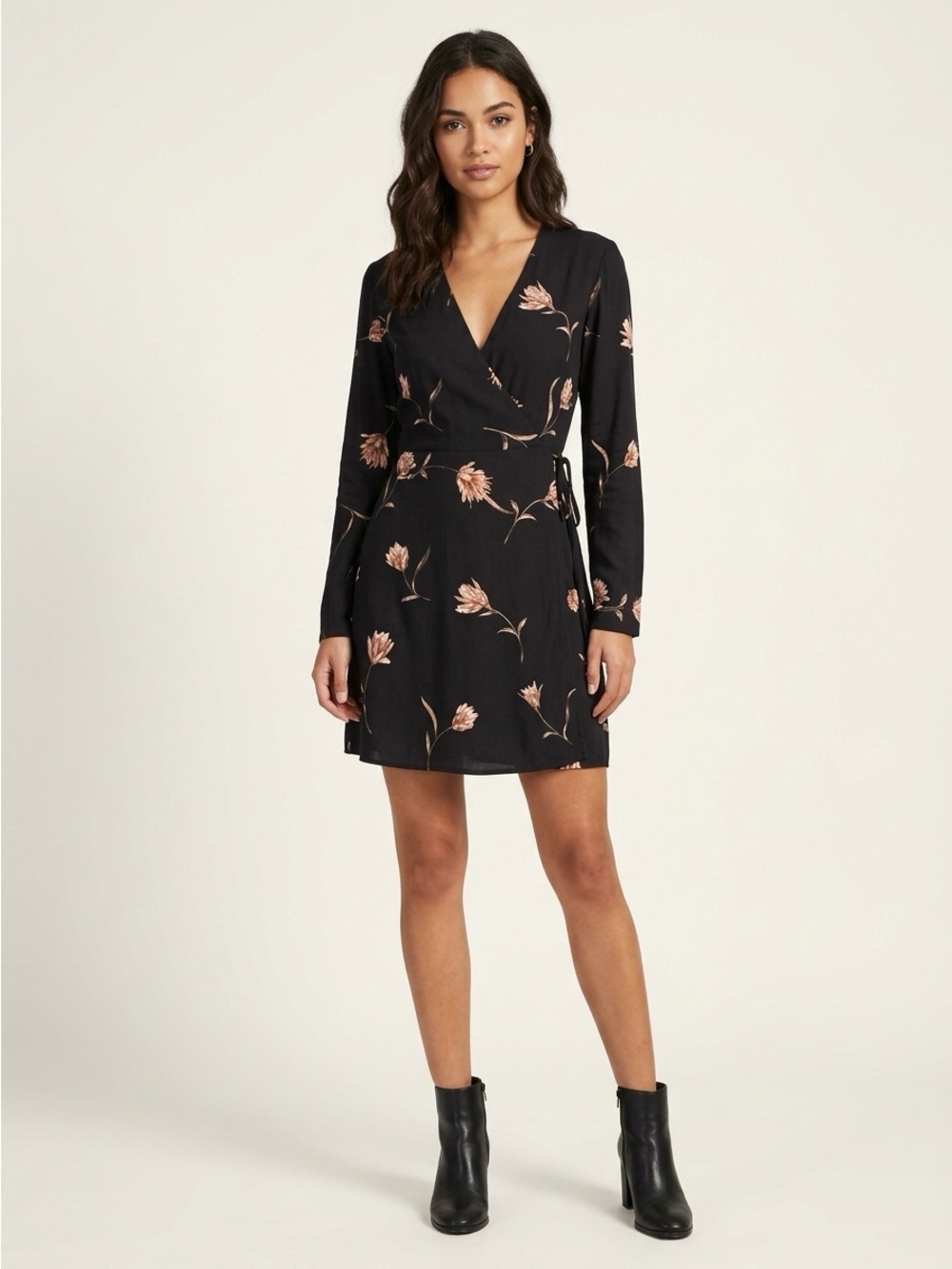 Lush Black Pink Floral Long Sleeve Wrap Dress Mini V-Neck Size Small EUC